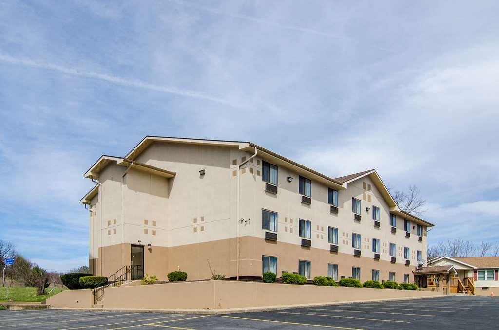 Motel 6-Montoursville, Pa - Williamsport Zewnętrze zdjęcie